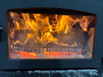 [Hearth.com] What Is In Your Stove Right Now?