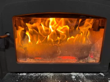 [Hearth.com] What Is In Your Stove Right Now?