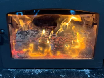 [Hearth.com] What Is In Your Stove Right Now?