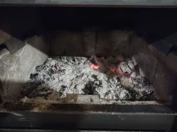 [Hearth.com] What Is In Your Stove Right Now?