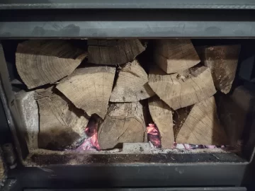 [Hearth.com] What Is In Your Stove Right Now?