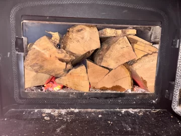 [Hearth.com] What Is In Your Stove Right Now?