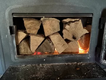 [Hearth.com] What Is In Your Stove Right Now?