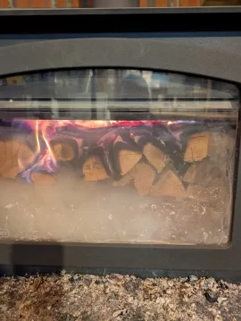 [Hearth.com] ESCAPE 2100 little to no heat output