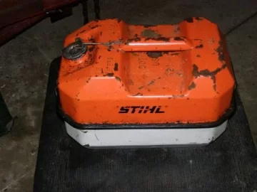 [Hearth.com] Stihl tool/gas box