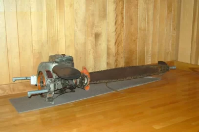 [Hearth.com] Pioneer Chain Saw?