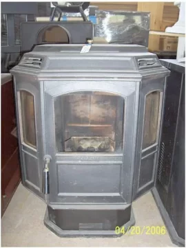 [Hearth.com] Peak Oil Video shows wood Pellet Stove - Which Stove is it?