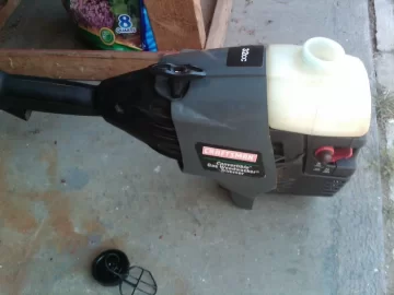 [Hearth.com] Sears 32 cc Gas Weed Trimmer Broke again. Fixed! Guess what was needed? See ALL the Pics!!