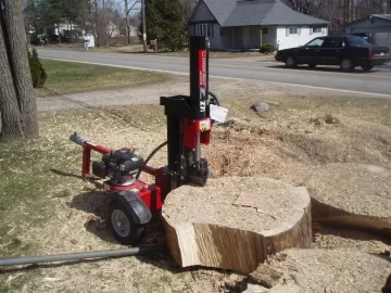 [Hearth.com] Large Dead Oak Come Down And Provide 8 Cord Of Wood