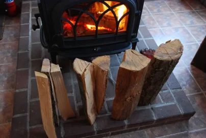 [Hearth.com] How thick is the wood you burn??