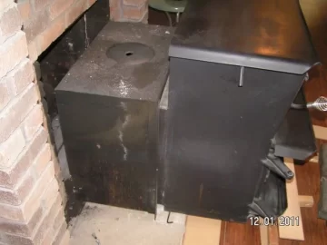 [Hearth.com] Can someone identify this stove? - YES, Bicentennial Stove