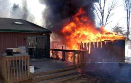 [Hearth.com] Feb 3,2912 - Pellet Stove Fire damages Wheeler Street house