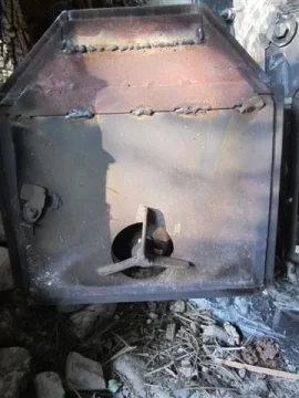 [Hearth.com] Heavy puffer sauna stove needs help please