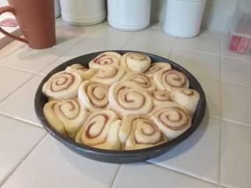 [Hearth.com] Wood fired oven- cinnamon rolls.