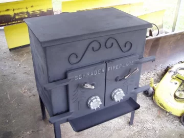 [Hearth.com] can anyone identify this stove ?