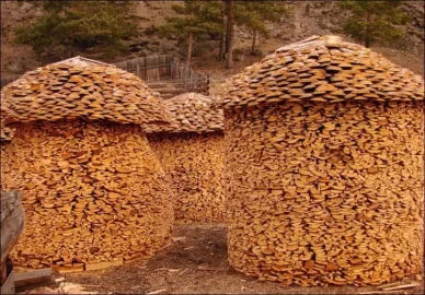 [Hearth.com] Cool stacks of firewood....