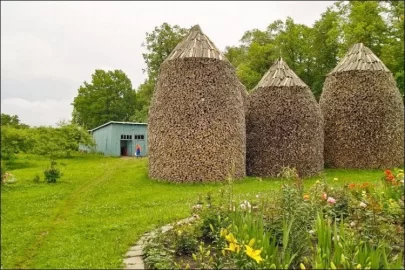 [Hearth.com] More amazing wood stacks