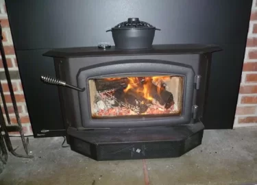 [Hearth.com] Showin off new Regency i2400 wood insert...