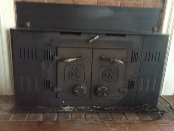 [Hearth.com] Help Identify Wood Stove?