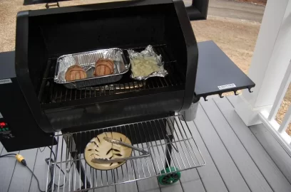 [Hearth.com] Pellet Grill/Smoker - Who Has One?