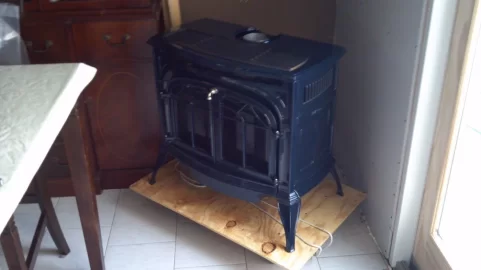 [Hearth.com] Help me identify this stove?