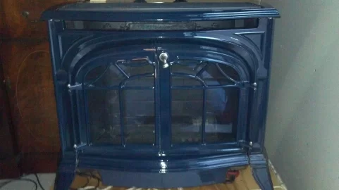 [Hearth.com] Help me identify this stove?