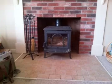 [Hearth.com] Significant creosote building with Jotul F100