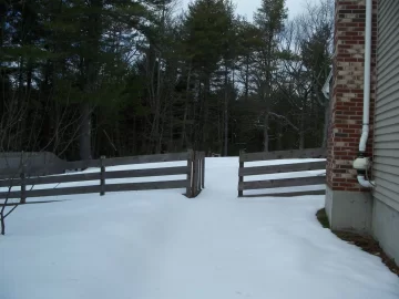 [Hearth.com] Turning a fence into a woodshed - my "green" woodsheld build