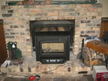 [Hearth.com] Help with ID on a Fireplace