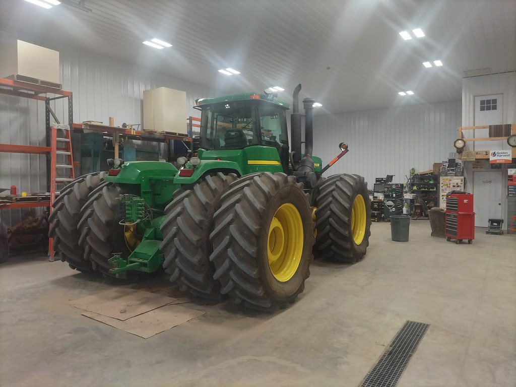 New to the Forum - Crown Royal 7400MP